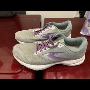 Brooks launch running shoes